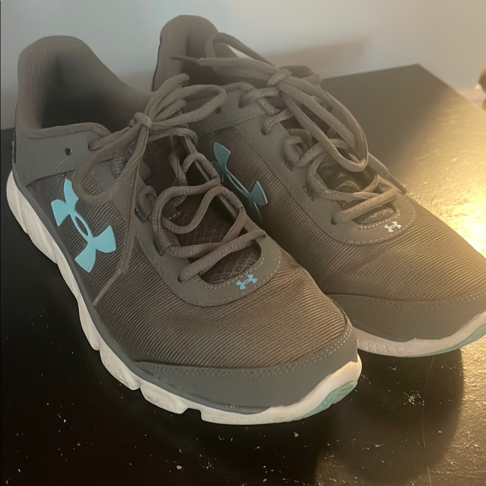 Under Armour Gray Athletic Shoes